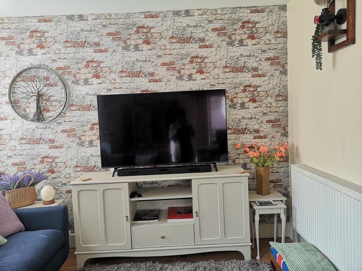 Coach House Mews Villa Matlock  Bagian luar foto